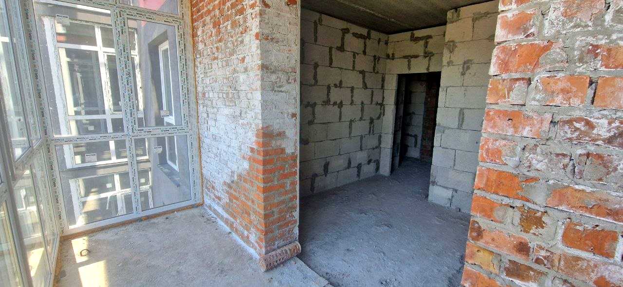1880295366786393