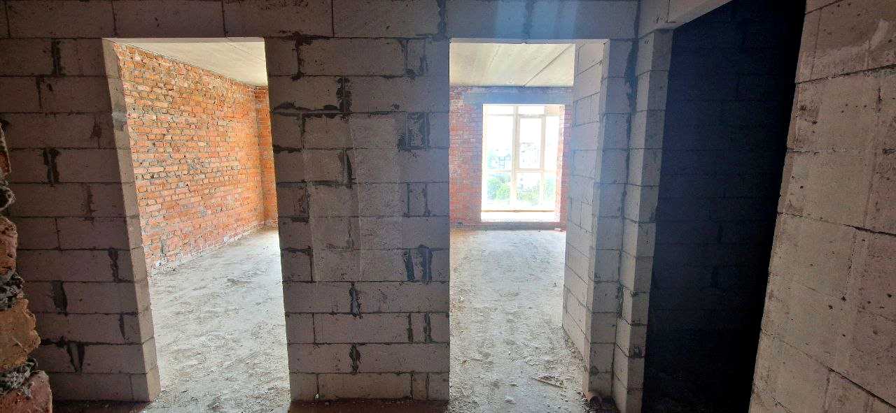 1880295368922577