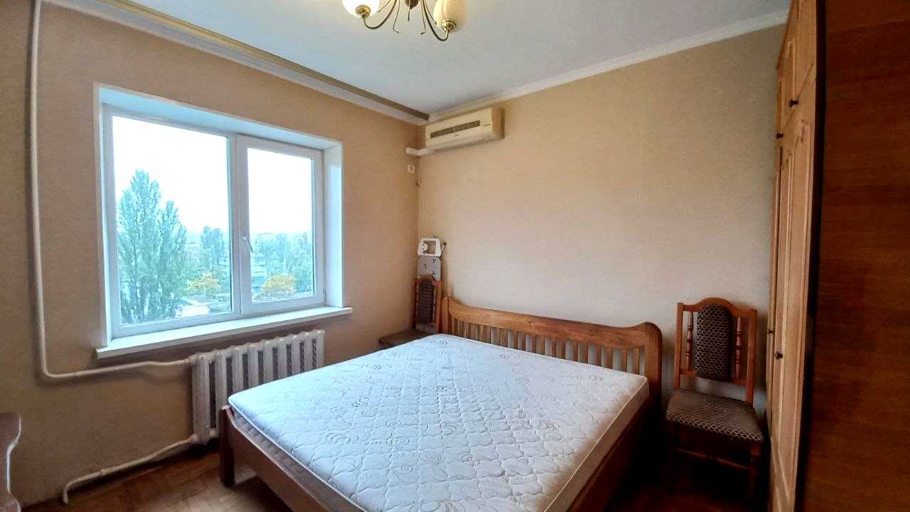 1880295642400175