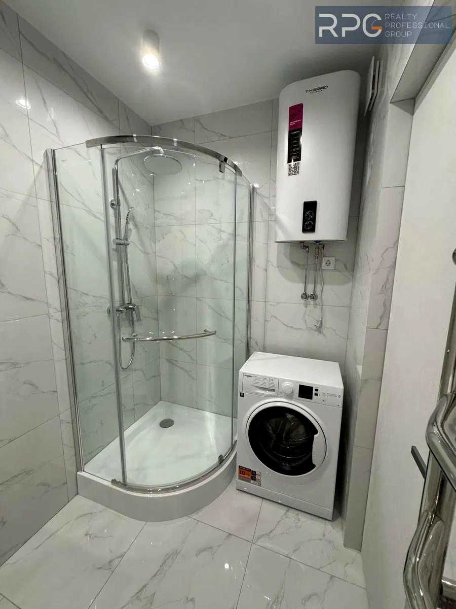 1880296079536230