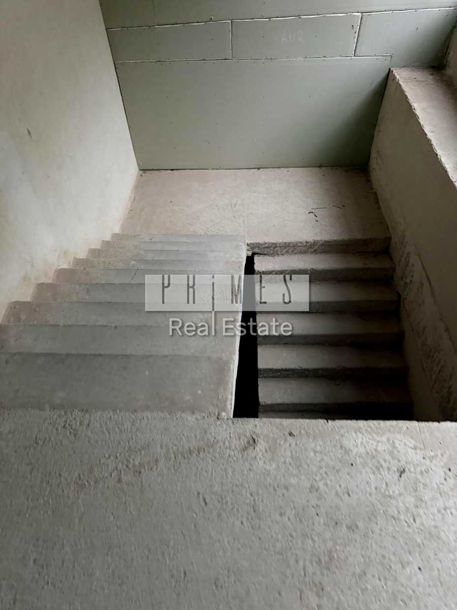 1880296527450479