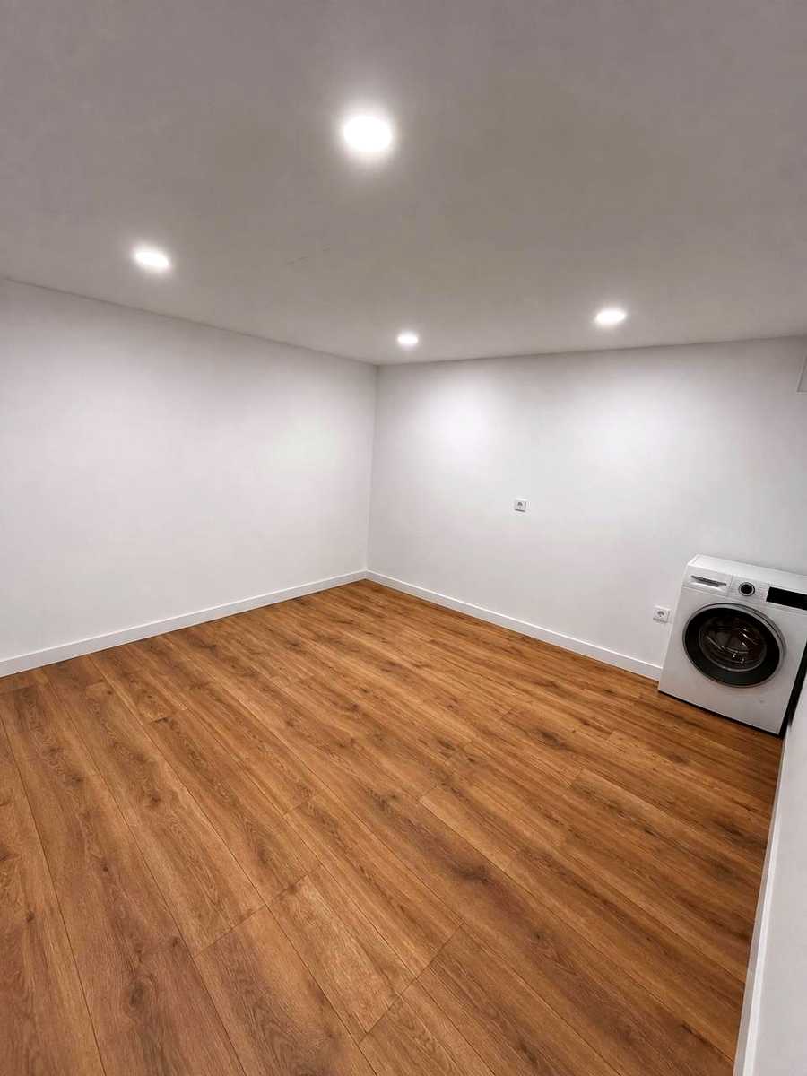 1880296562327673