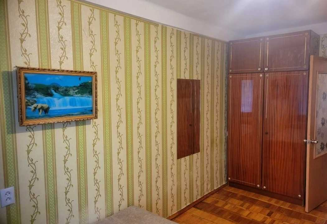 1880297245626493