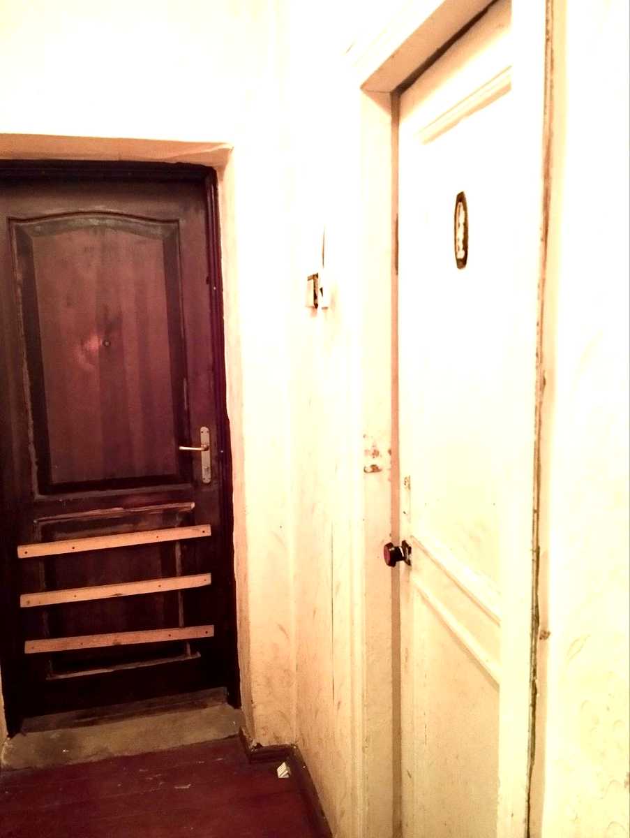 1880297275576608