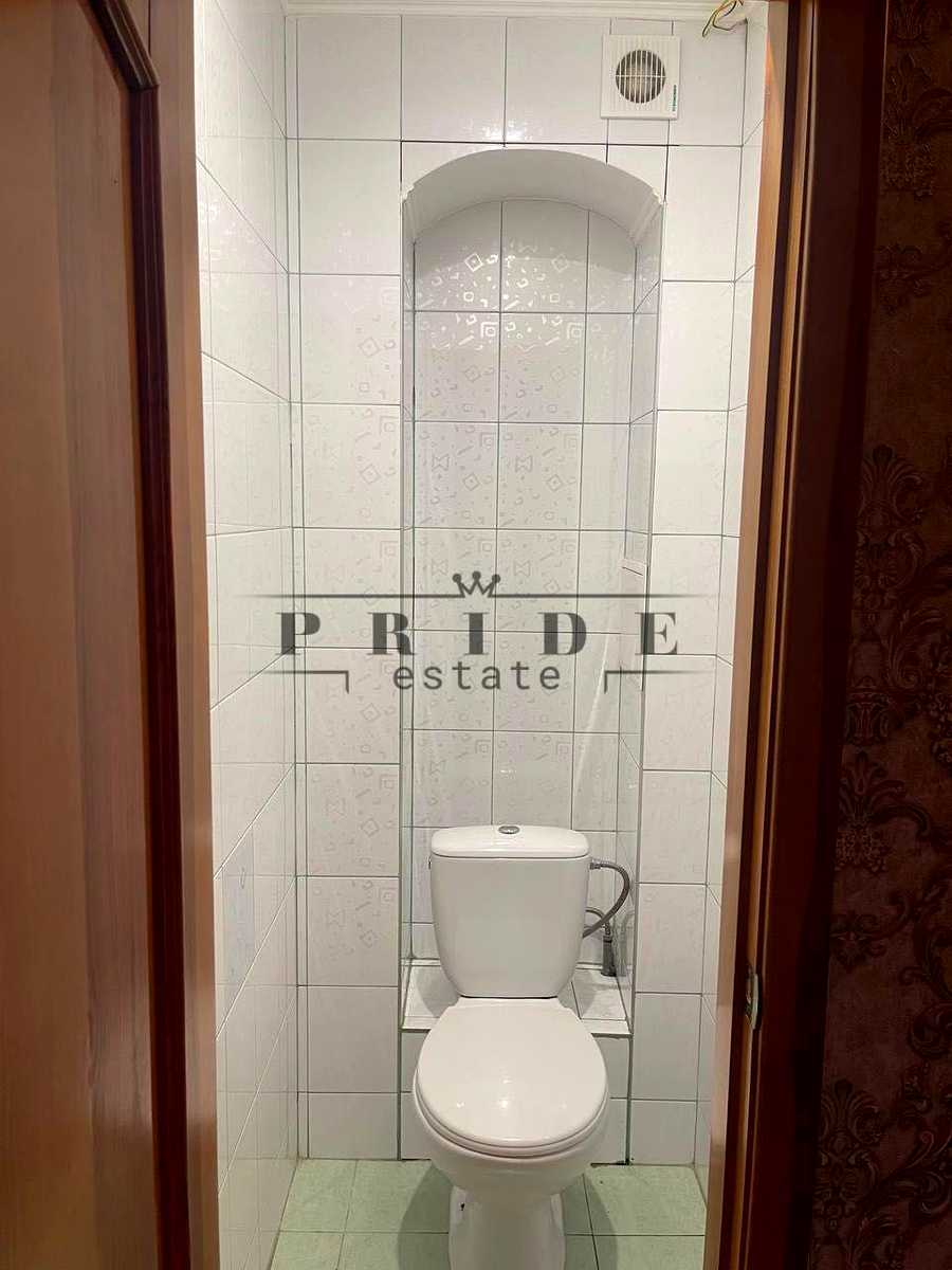 1880297402743938