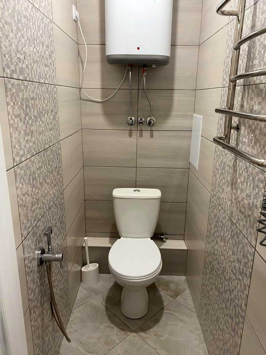 1880297816560227