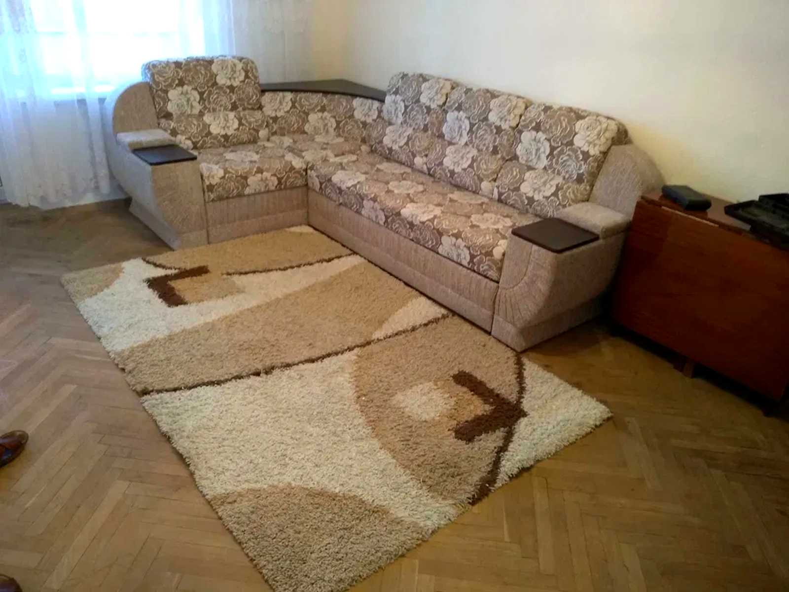 1880298597000435