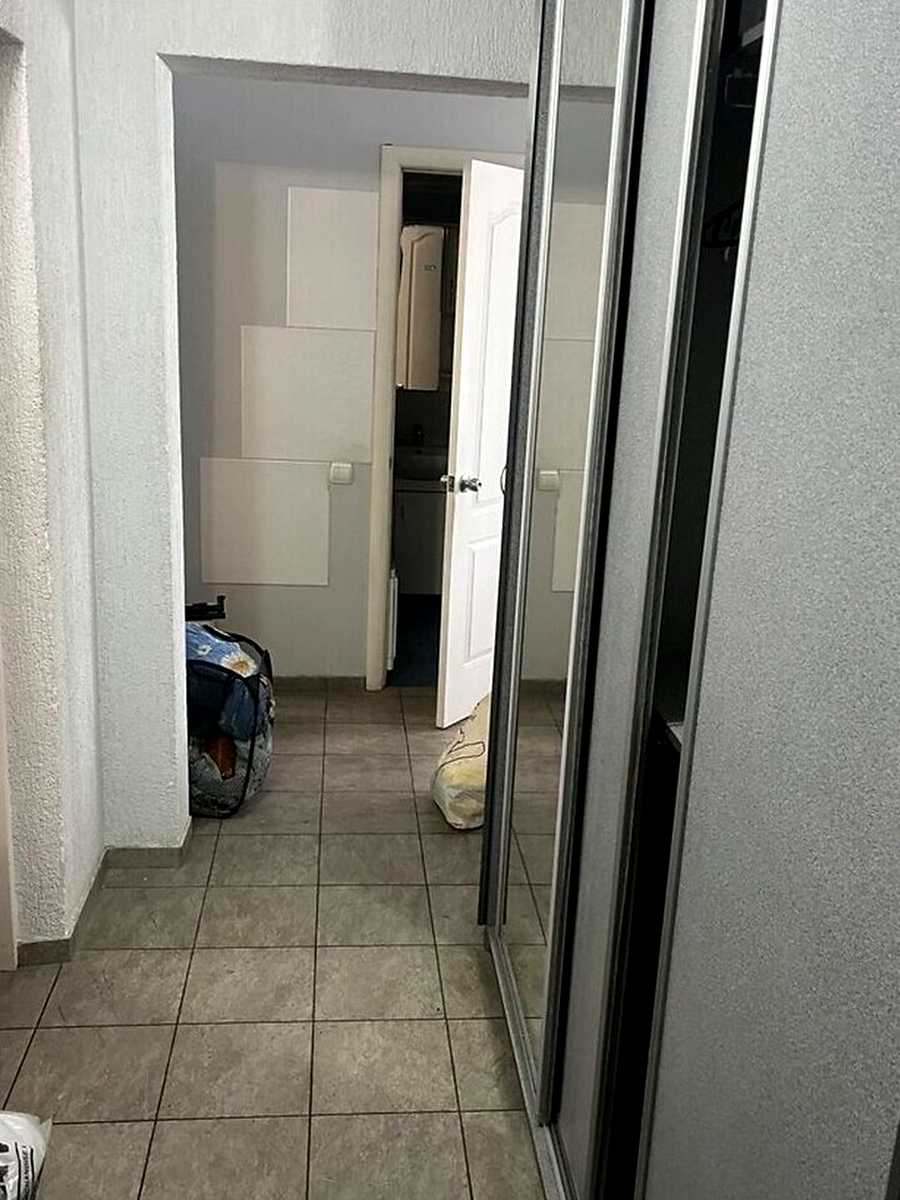 1880299961716211