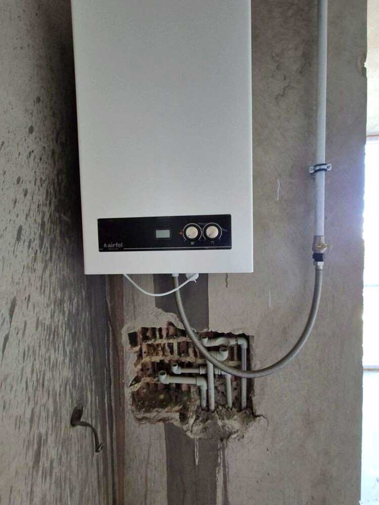 1880300985048651