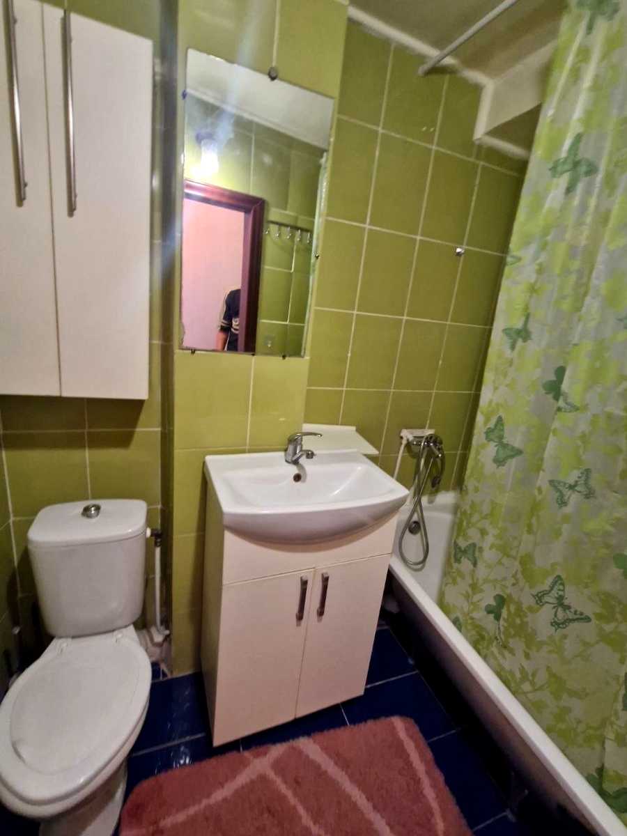 1880301477473772