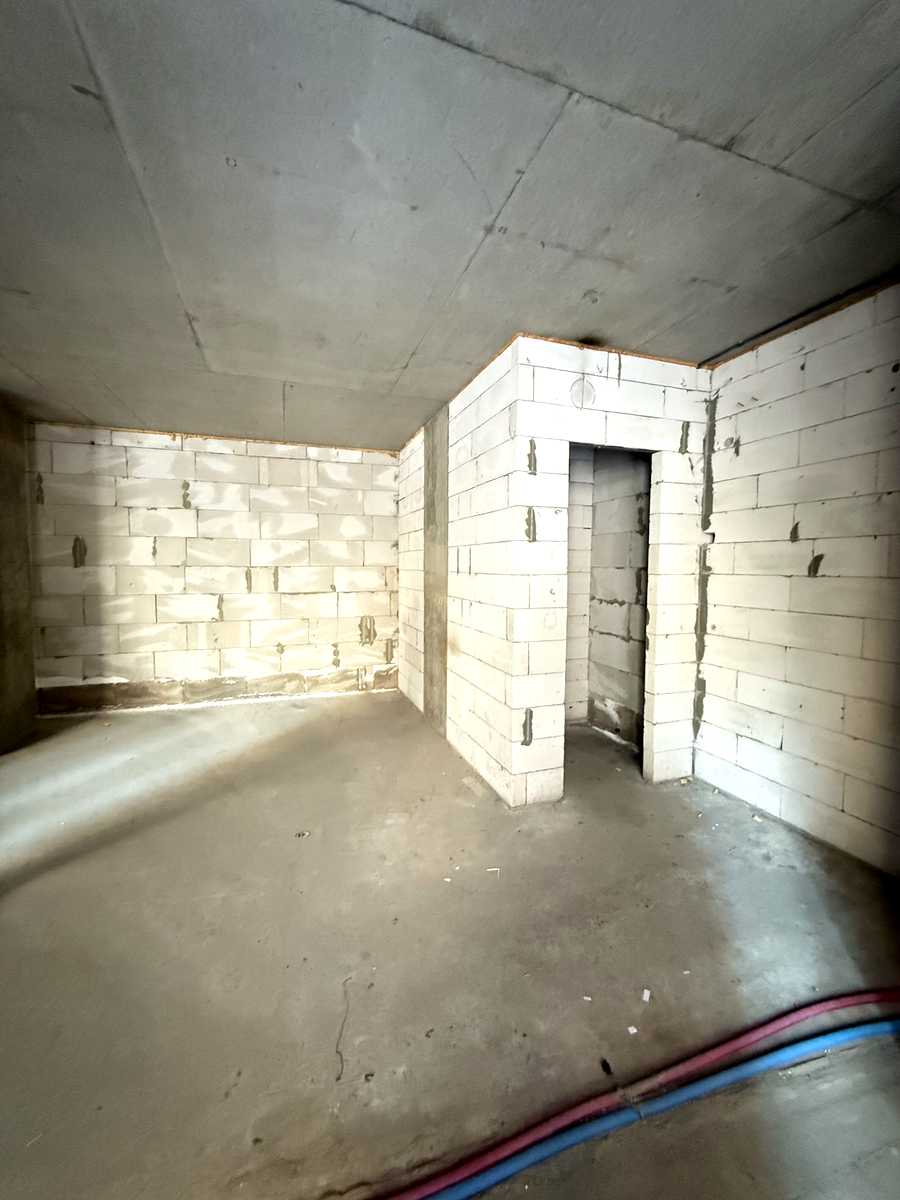 1880304716667561