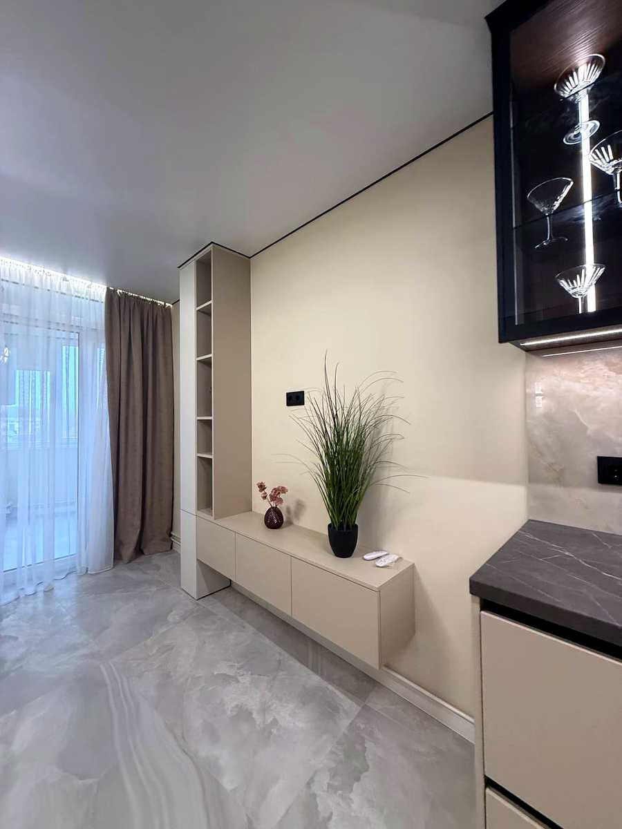 1880304907651562