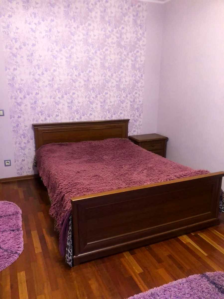 1880305011203270