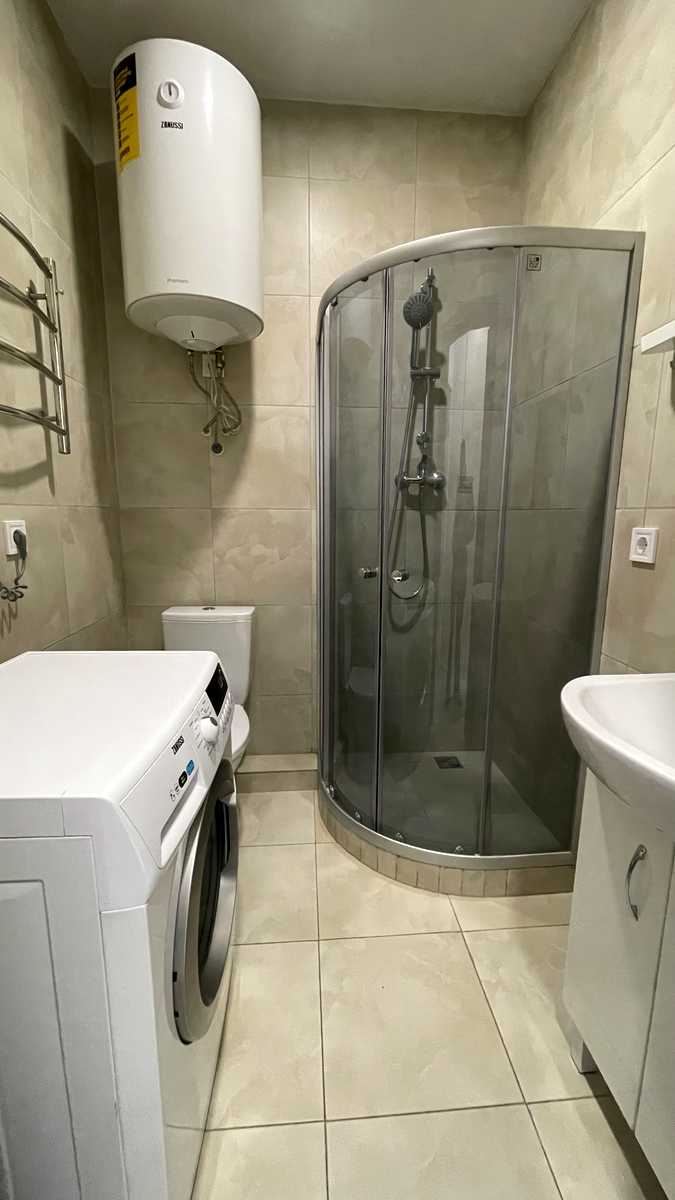 1880305203411965