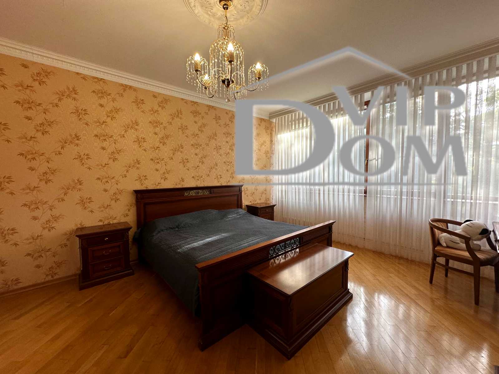 1880307057579053