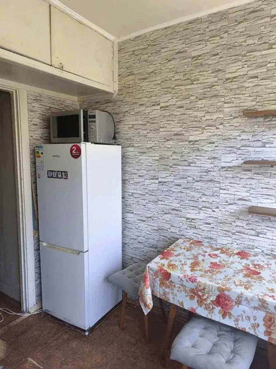 1880308131400808