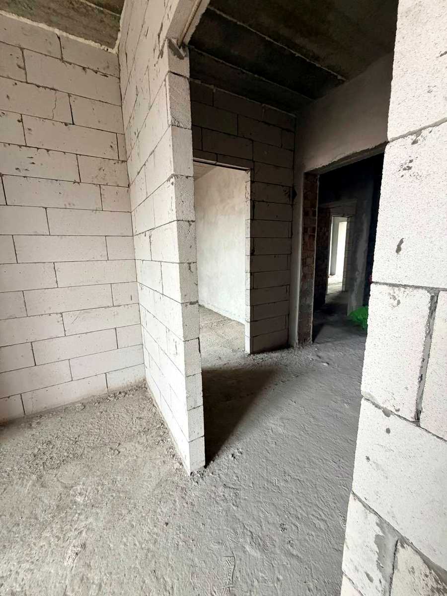 1880308138719002