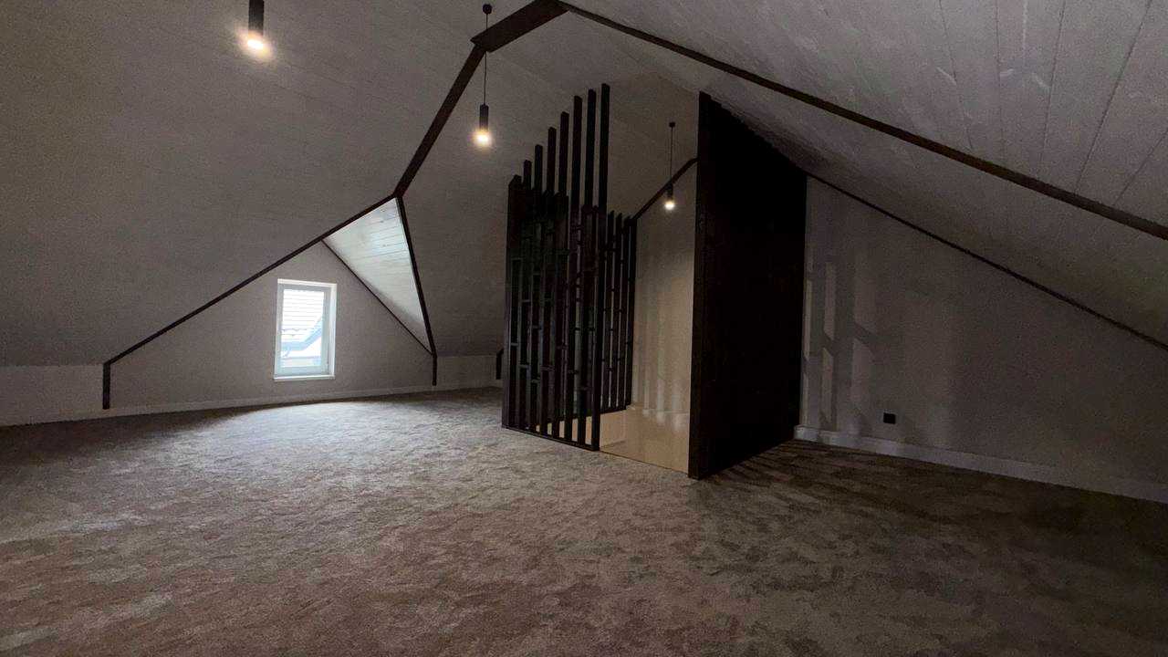 1880308636866443
