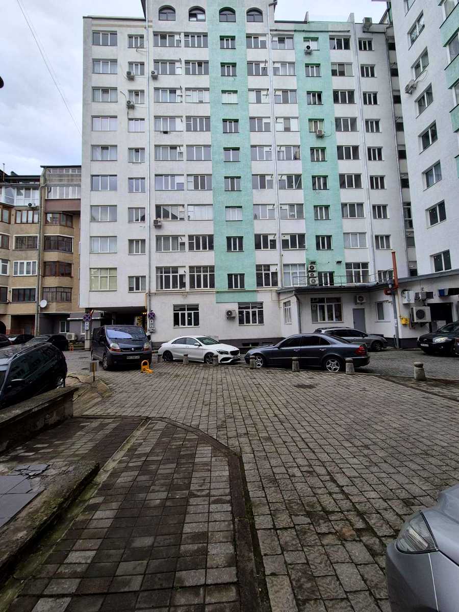 1880312377885108