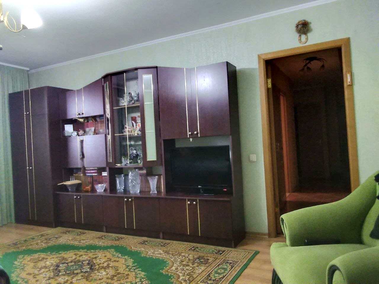 1880315348298597