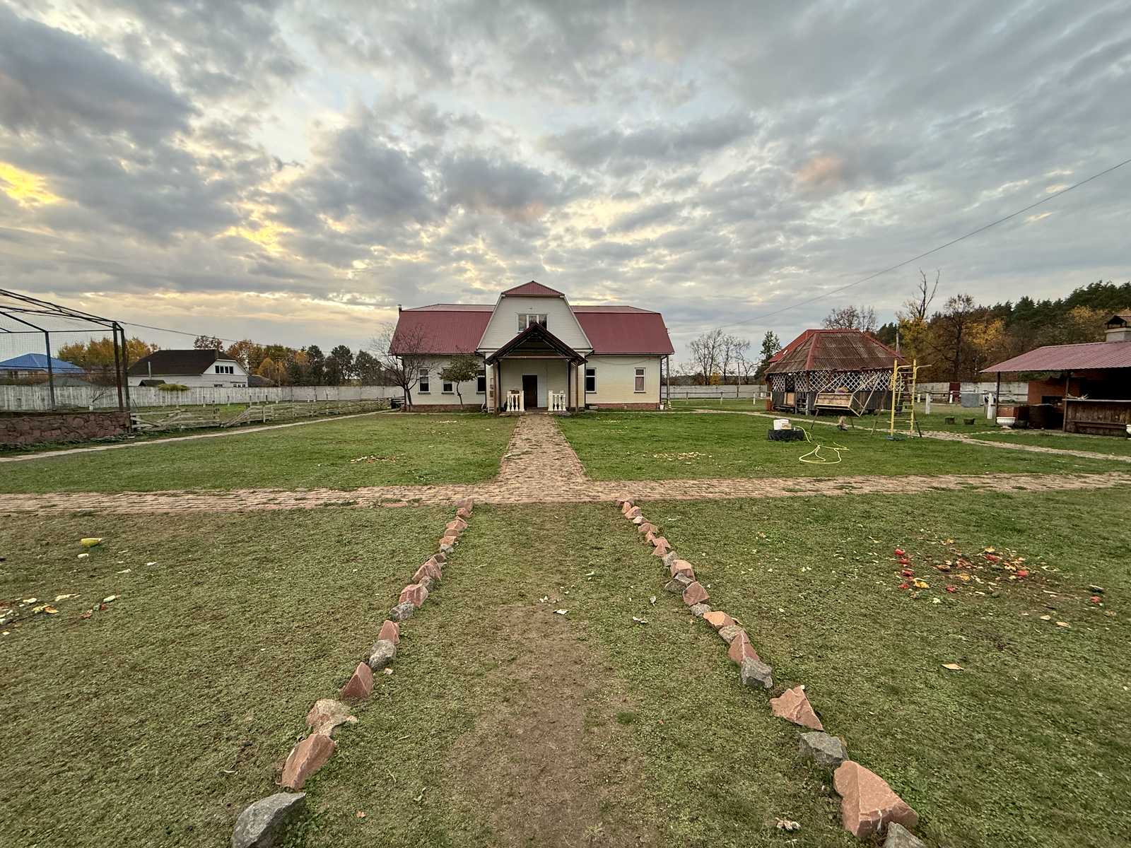 1880317544264904