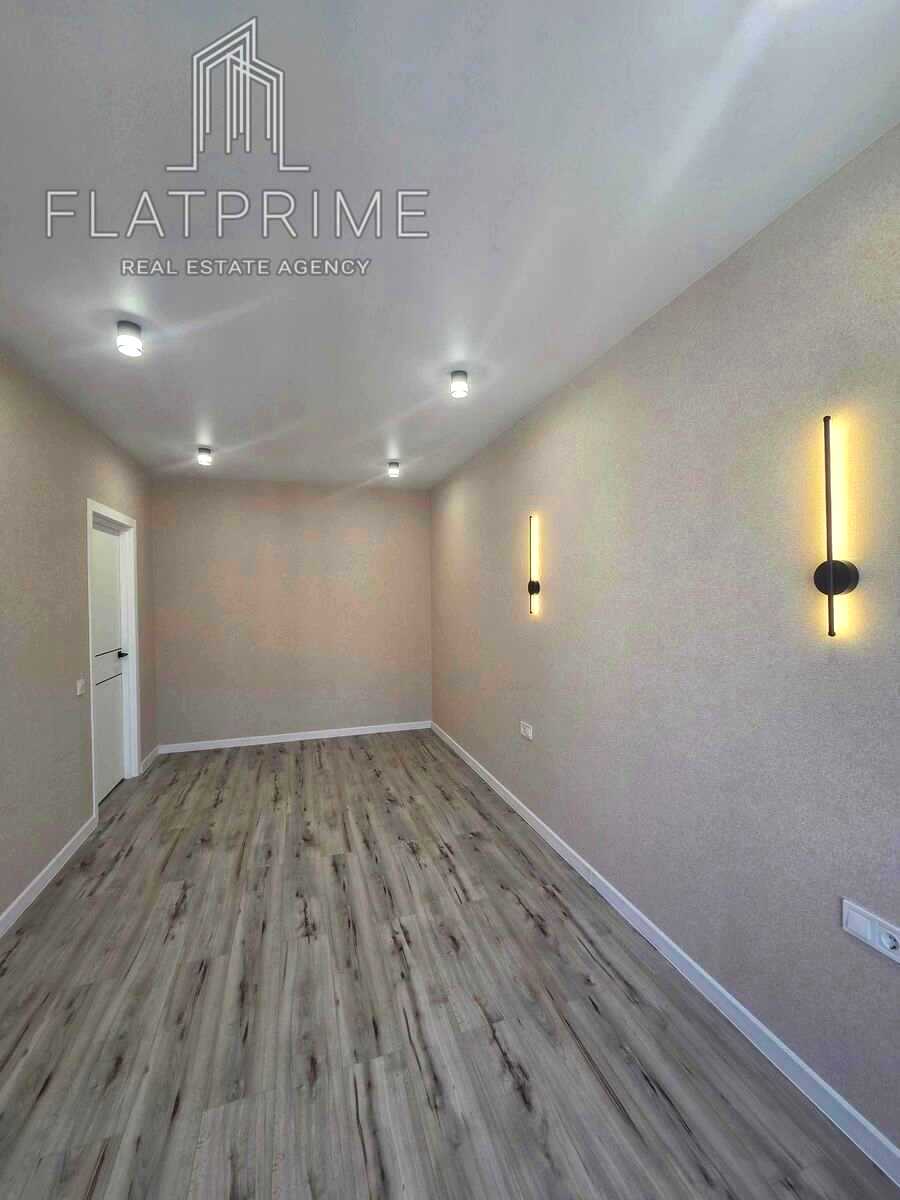 1880319264942183