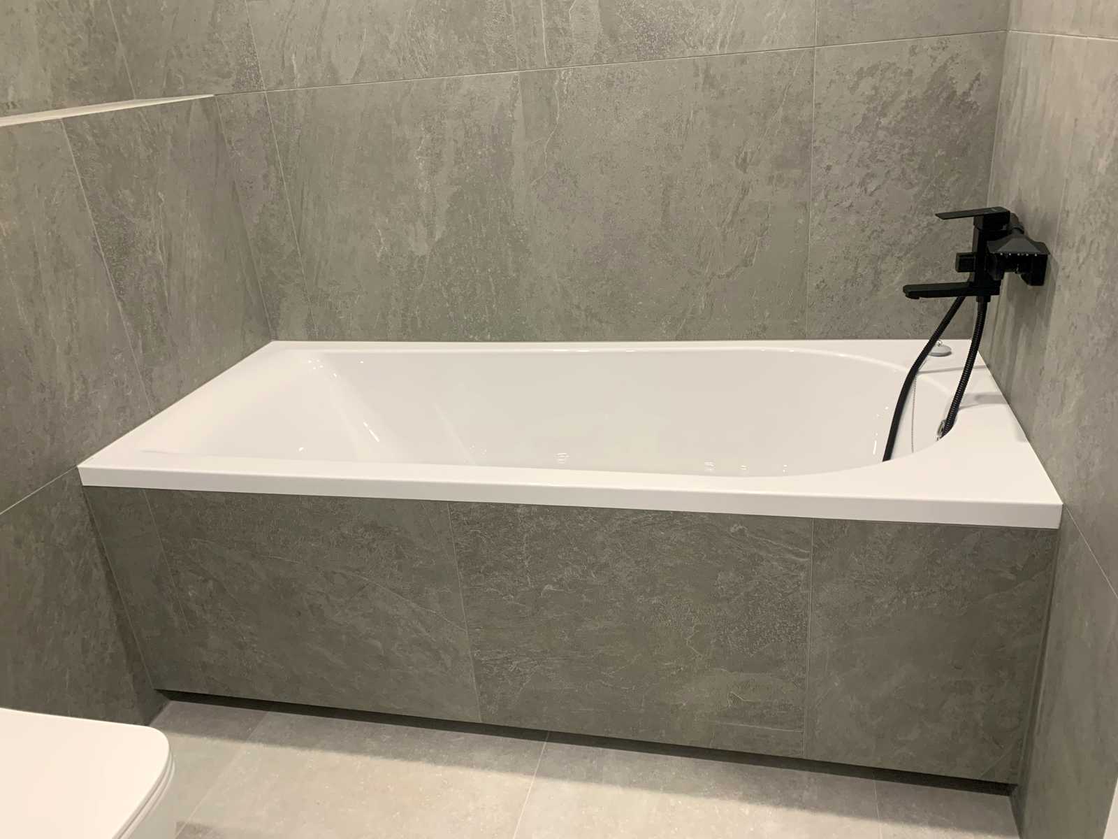 1880327977343416