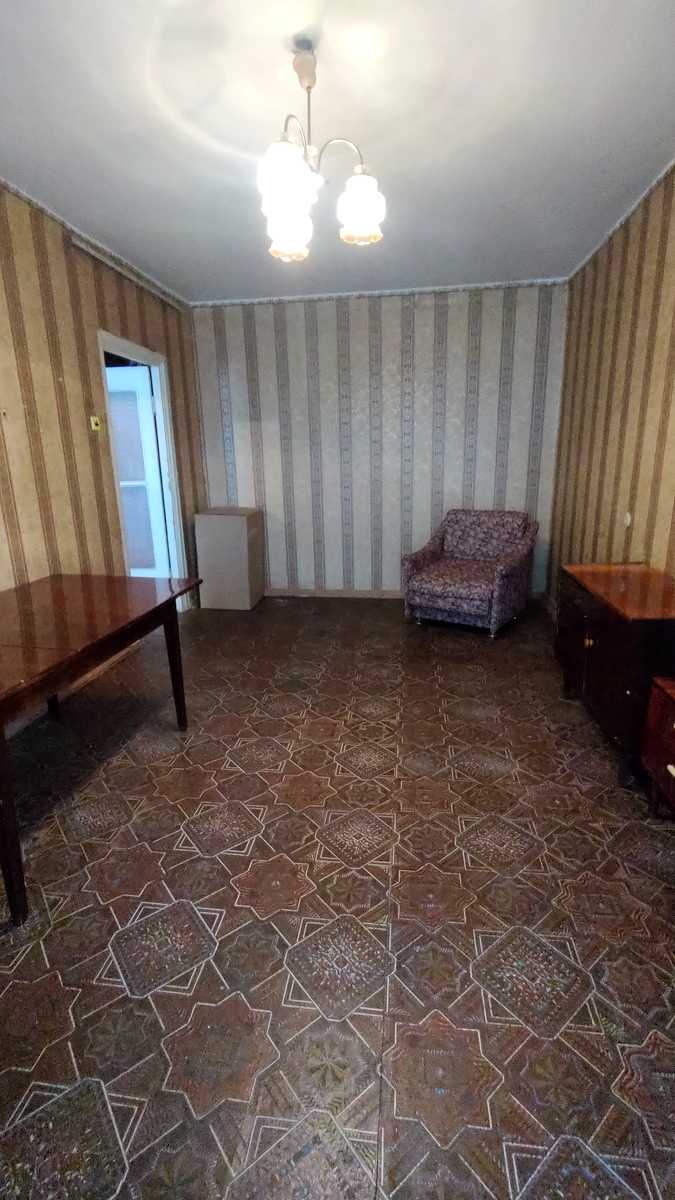1880367126428598
