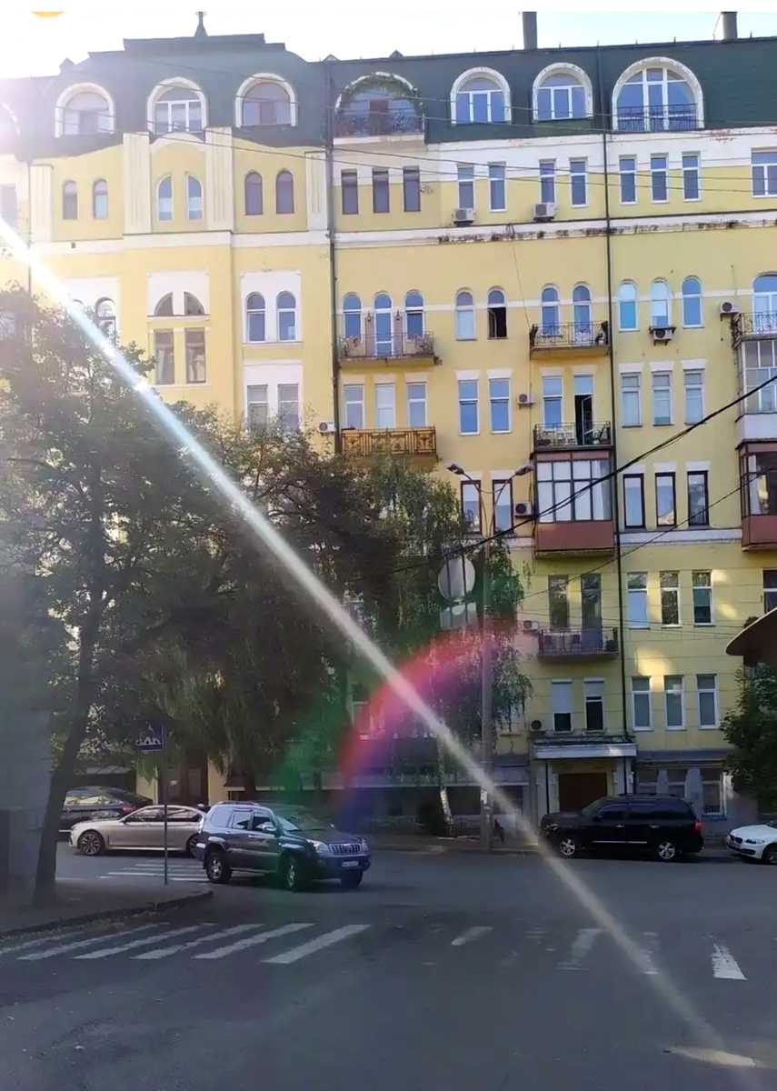 1880368642229144