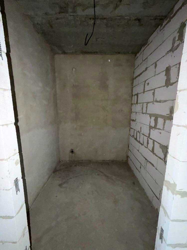 1880368896432635