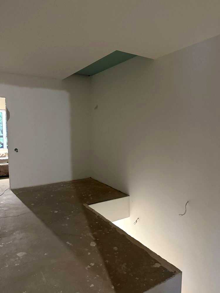 1880369701486015