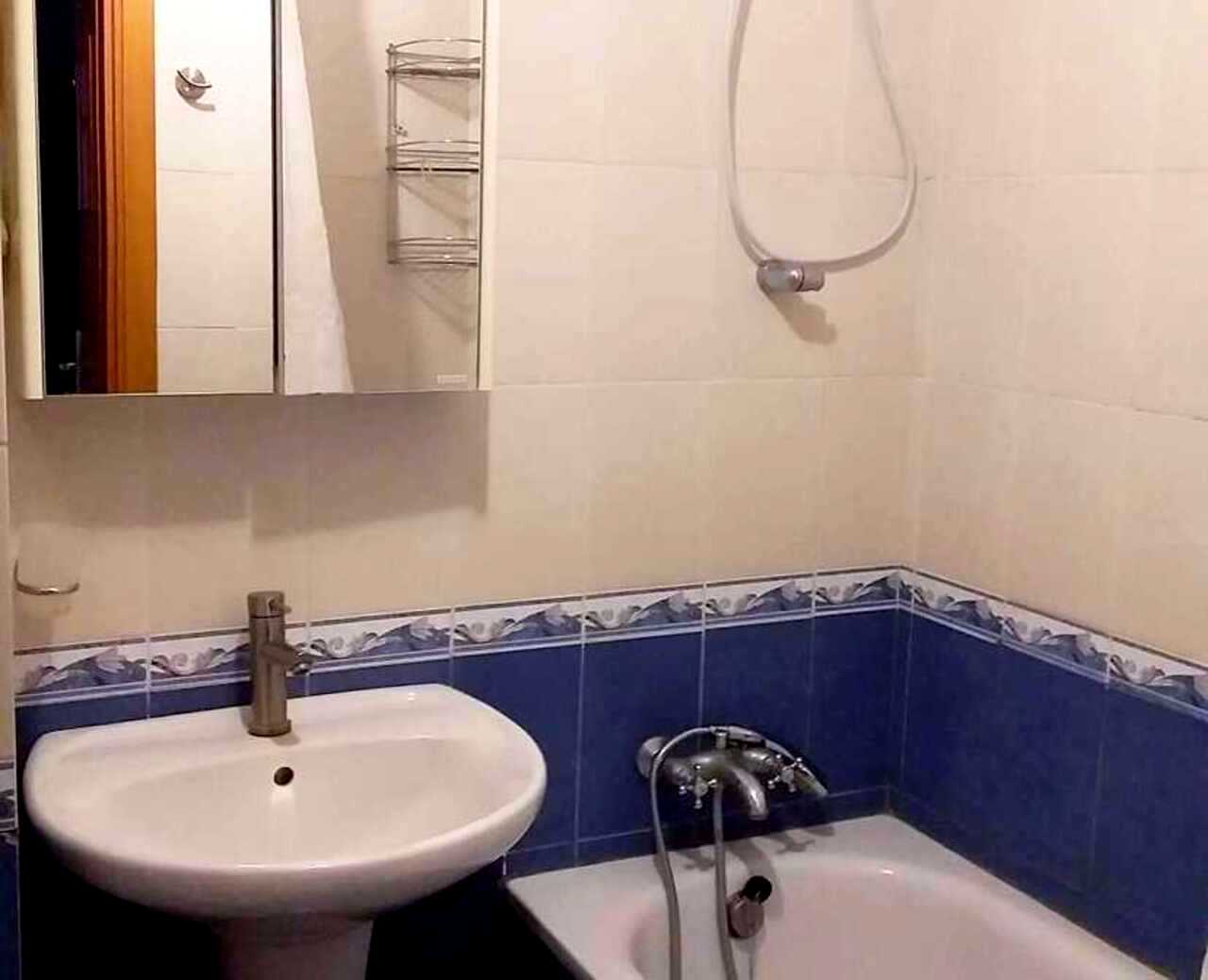 1880372135170533