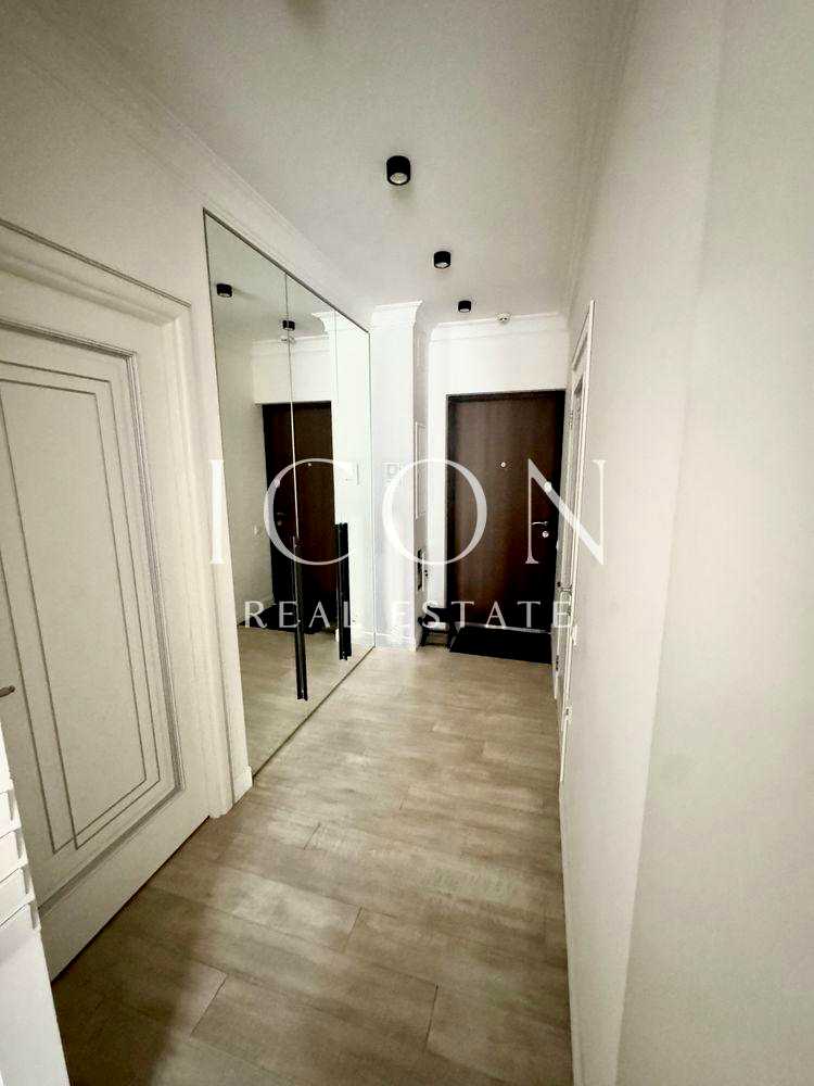 1880373406507477