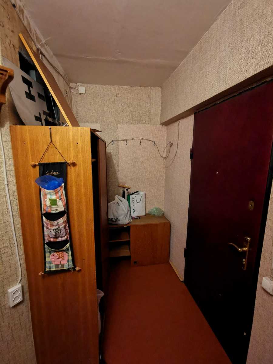 1880374904460044