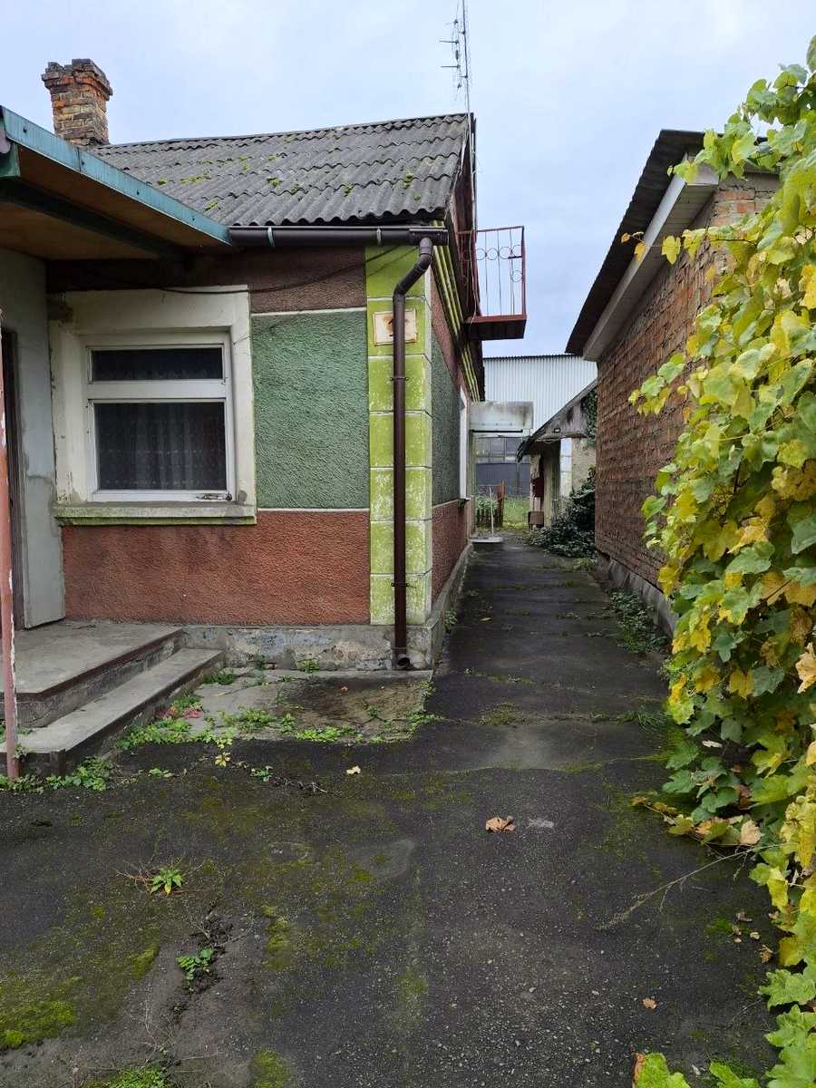 1880375719635196