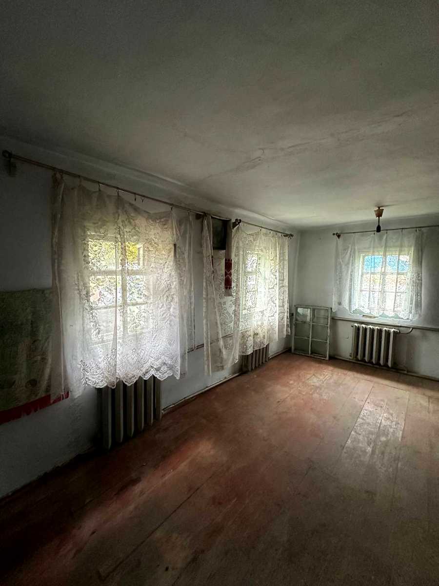 1880376909376053
