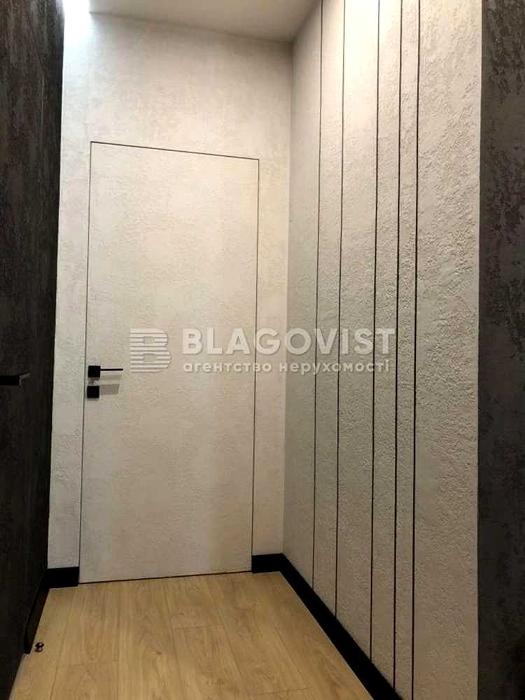 1880378116824316