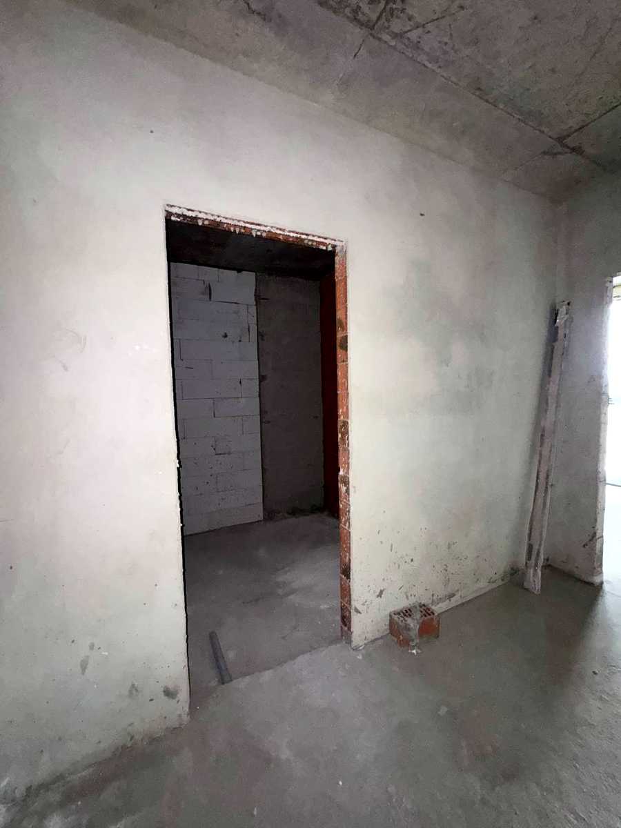 1880378763376565