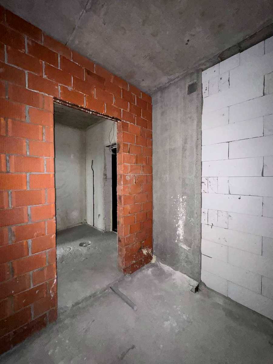 1880378763381627