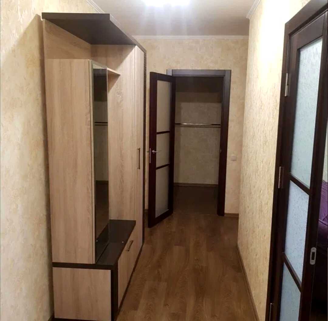 1880380230410400