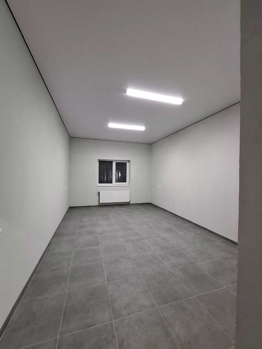 1880380621515927