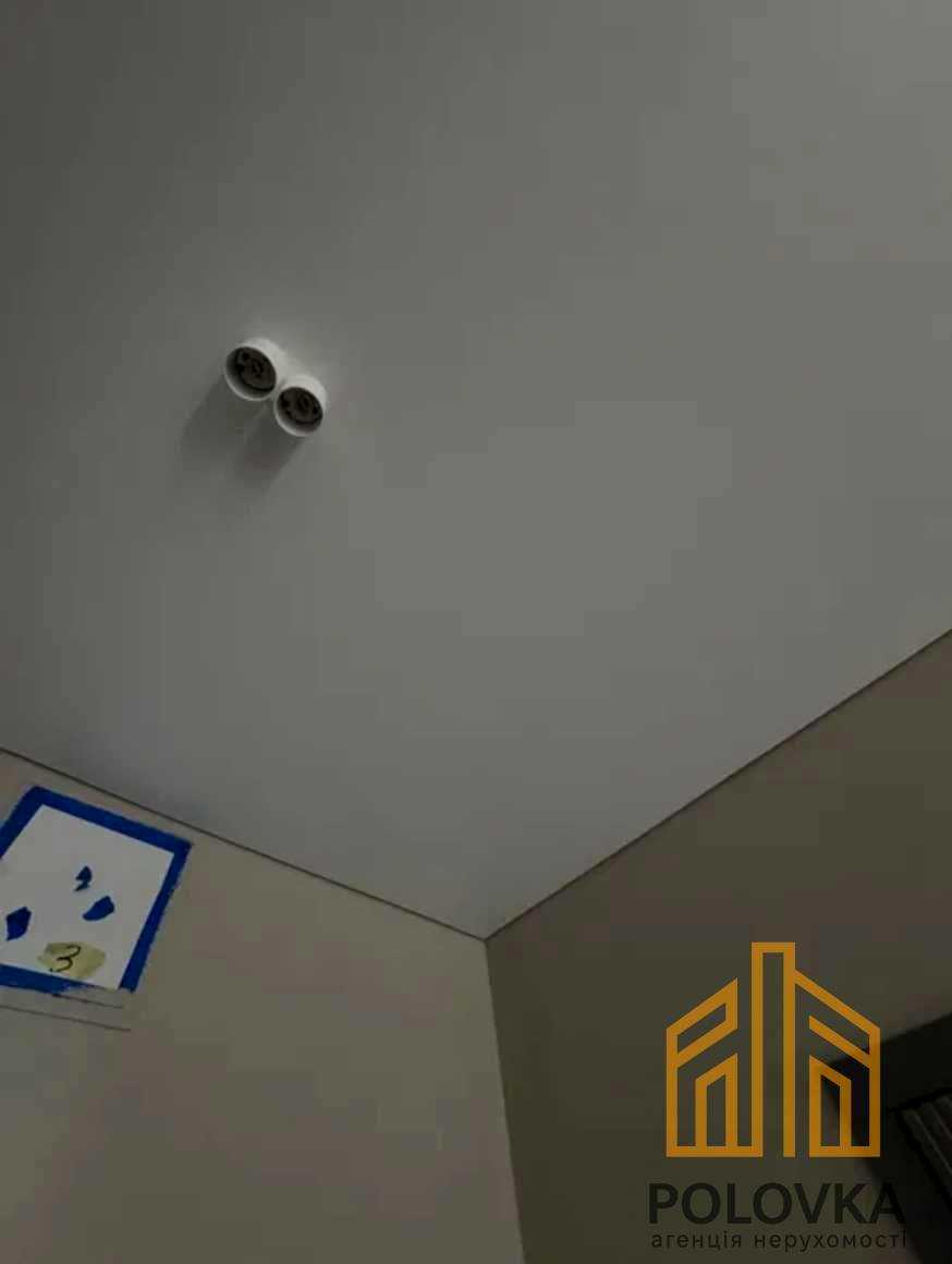 1880380719972817