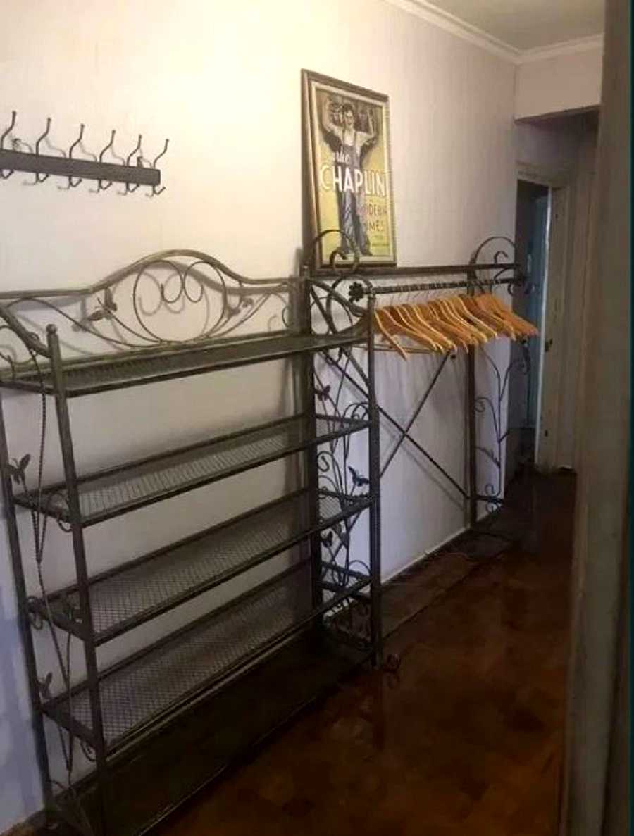 1880381570004999