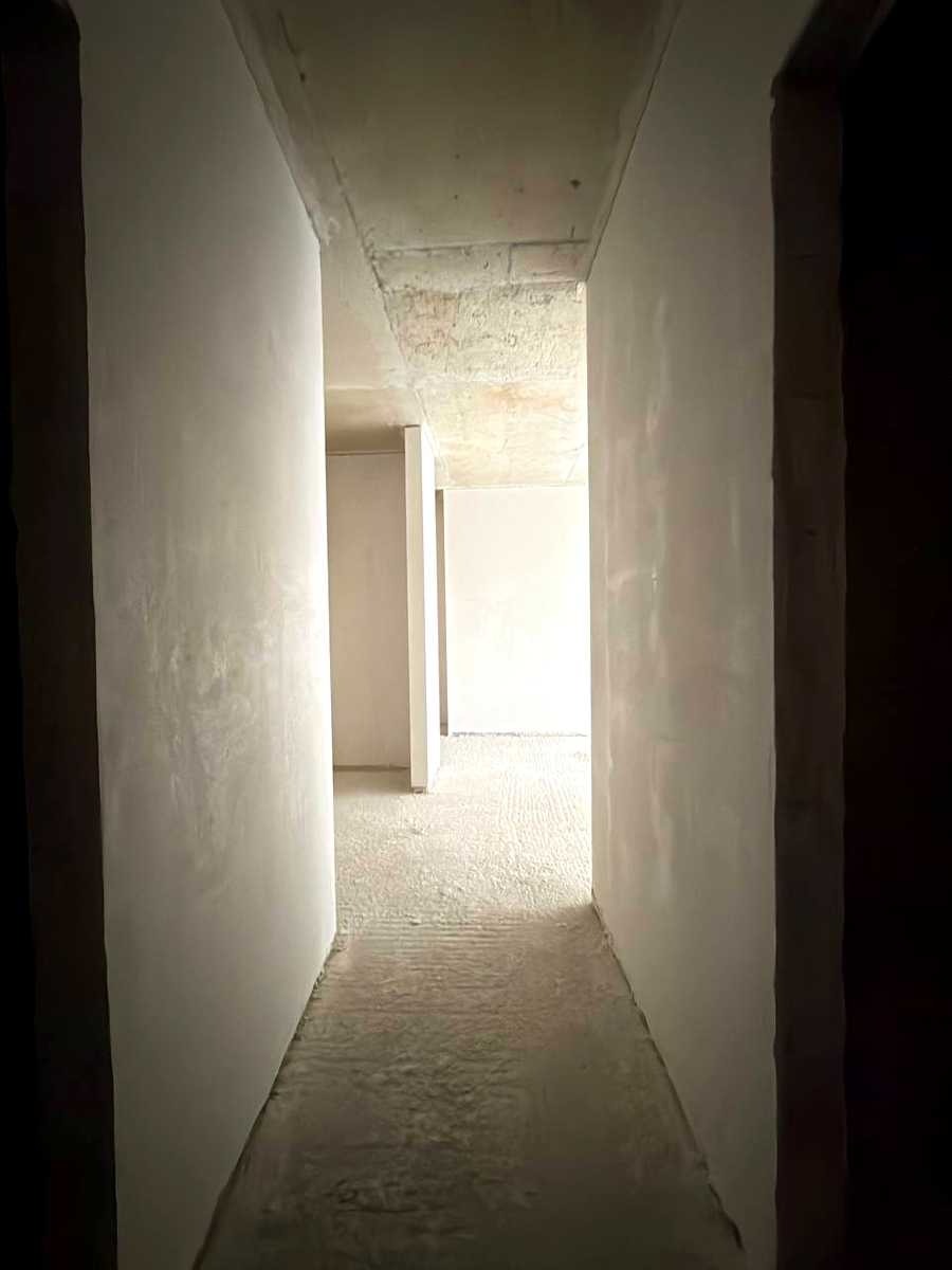 1880383786780039