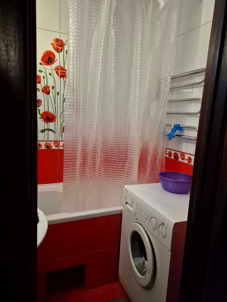 1880383851337740