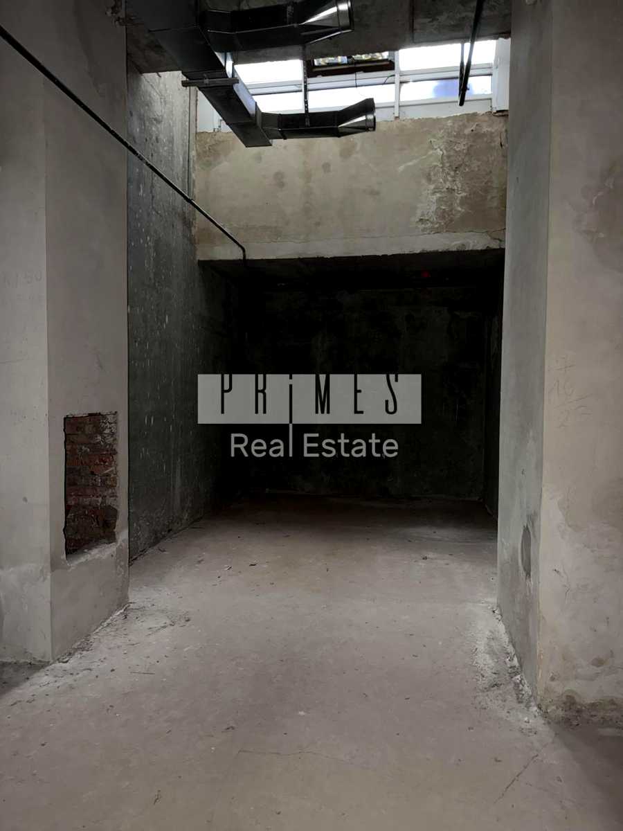 1880383856301658