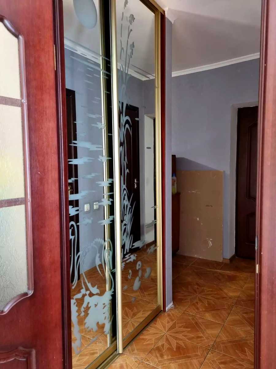 1880383934423461