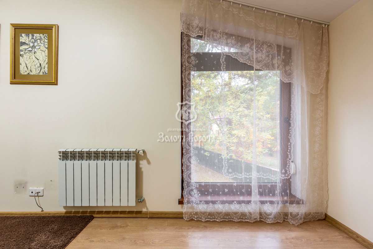 1880384013923314