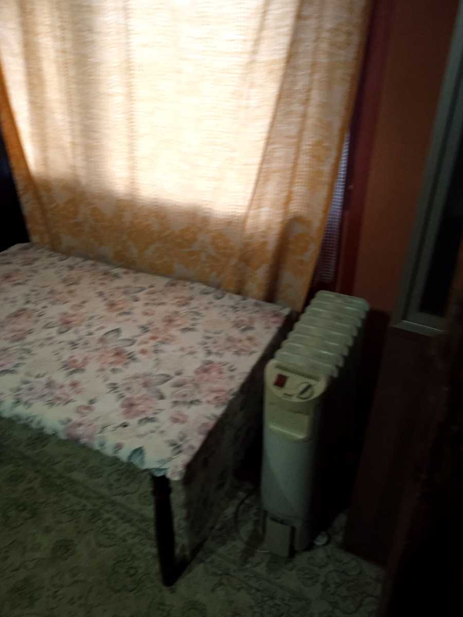 1880384095429921
