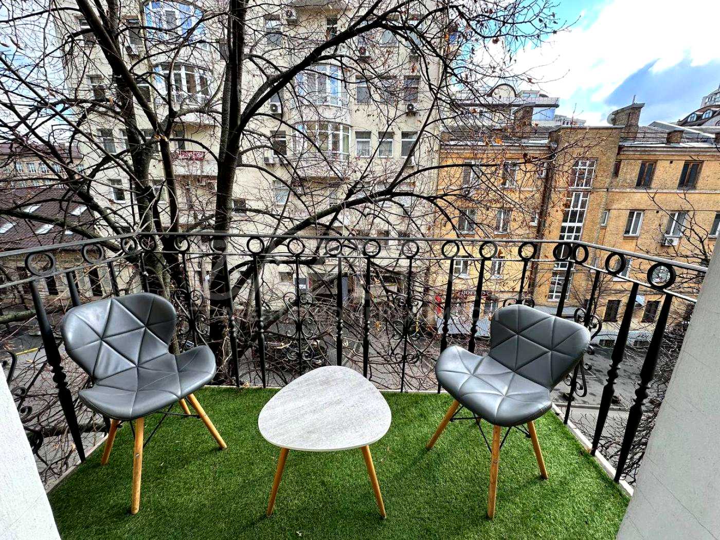 1880384131893662